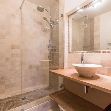 Lägenhet A 200 M From Thalassospa Pornic